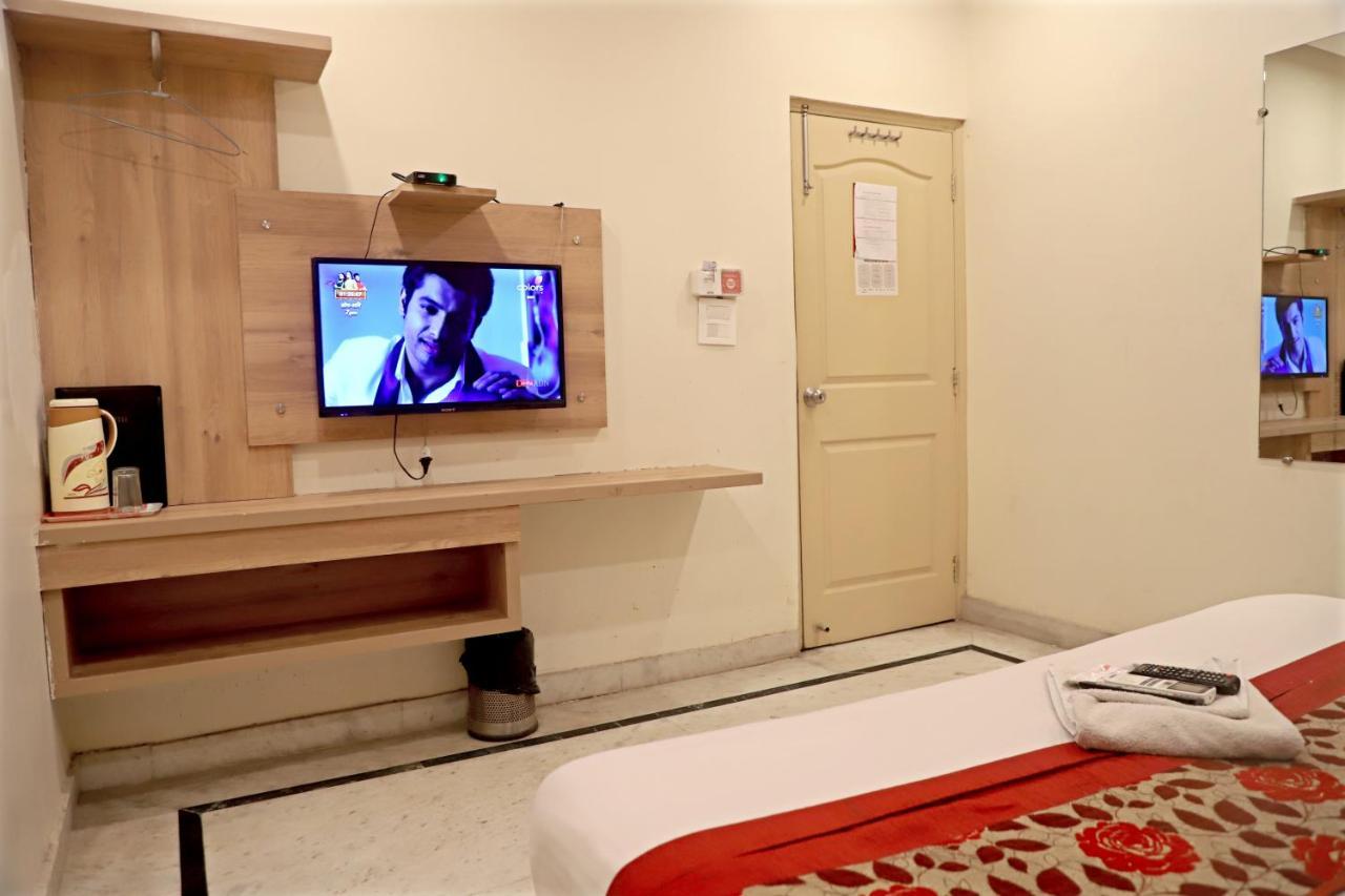 Hotel Klick International At "5 Min Walking " From New Delhi Railway Station Εξωτερικό φωτογραφία