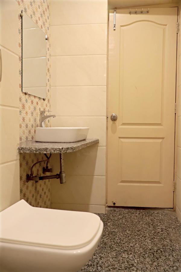 Hotel Klick International At "5 Min Walking " From New Delhi Railway Station Εξωτερικό φωτογραφία
